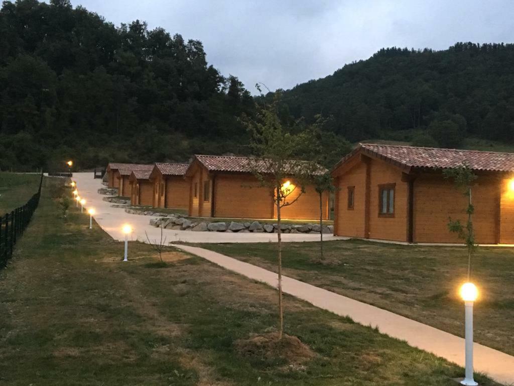 Satia Berri Villa Llanteno ภายนอก รูปภาพ